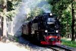 99 7243-1 der Harzquerbahn kurz vor Einfahrt in den Bahnhof Schirke am 09.07.2011