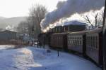 99 7237 am 25.01.2013 mit P8937 in Richtung Brocken, kurz vor Erreichen des Bahnhofes Wernigerode-Westerntor.