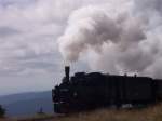 995902 mit dem Traditionszug am 9.9.06 kurz vor Erreichen des Brockenbahnhofs