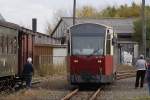 Einfahrt von Triebwagen 187 015, als P8981 aus Harzgerode kommend und mit Fahrziel Nordhausen, am 20.10.2013 in den Bahnhof Stiege.