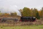 Durchfahrt von 99 7247 mit einem Sonder-PmG der IG HSB durch die Stieger Wendeschleife am 20.10.2013 (Bild 3).