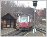 Halberstdter Triebwagen 187018-7 verlsst Westerntor Richtung Endstation Wernigerode.