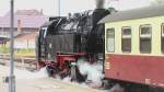 Am Dienstag, 15. August 2006 fhrt um 10:11 Uhr ein dampflokbespannter Personenzug der Harzer Schmalspurbahnen aus dem Bahnhof Nordhausen aus.