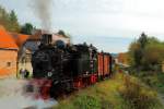 Nach dem Aussteigen der Fotografen setzt 99 6101 am 18.10.2014 in Straßberg ihren IG HSB-Sonderzug, zur Durchführung einer Scheinanfahrt, zurück.