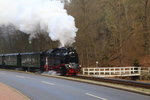 Scheinanfahrt von 99 6001 mit IG HSB-Sonderzug am 15.02.2015, kurz vor dem Bahnhof Alexisbad. (Bild 1)