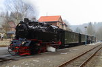 99 6001 mit IG HSB-Sonderzug am 15.02.2015 im Bahnhof Alexisbad.
