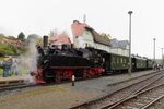 99 5901 mit IG HSB-Sonderzug am 17.10.2015 kurz nach Einfahrt in den Bahnhof Elend.