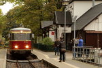 Triebwagen 187 011, aus Nordhausen kommend, am 17.10.2015 bei der Einfahrt in den Bahnhof Ilfeld.