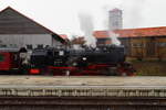 Ausfahrt von 99 7234 mit P8903 nach Eisfelder Talmühle am 05.02.2016 aus dem Bahnhof Wernigerode.