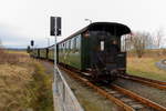 Dieses Bild zeigt das Zurückdrücken des IG HSB-Sonderzuges durch Dampflok 99 5901 am 07.02.2016 am Bahnhof Stiege, in der Höhe der Wendeschleife.