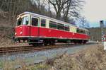 Triebwagen 187 011 als P8955 (Gernrode-Alexisbad) am 07.02.2016 bei der Einfahrt in den Haltepunkt Mägdesprung.