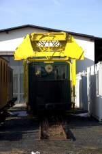 Ein Tunnelprofilmeßwagen  auf den Museumsgleisen in Radebeul Ost.