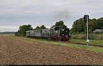 Historisches Eisenbahnwochenende im Mansfelder Land    Mansfeld-Zug mit Lok 11 (Orenstein & Koppel D h2t) auf der vorletzten Fahrt nach Benndorf an der Klostermansfelder Straße zwischen