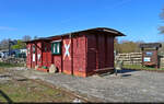Mecklenburg-Pommersche Schmalspurbahn (MPSB)
Kreativer Umbau eines ehemaligen gedeckten G�terwagens zum Stationsgeb�ude von Schwichtenberg. In diesem Ort hat der Verein sein Depot.

🧰 Mecklenburg-Pommersche-Schmalspurbahn-Freunde e. V.
&# ...