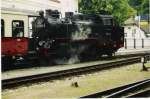 In Bad Doberan zur Abfahrt bereit nach Khlungsborn steht dieser Zug im Sommer 2004