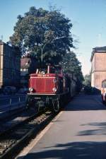 Diesellok 252 901-4 der Schmalspurbahn Mosbach-Mudau in den frhen 70iger Jahren im Bahnhof Mosbach.