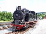 Am 20.07.08 stand Lok 7 der Mansfelder Bergwerksbahn im Bahnhof Steinbach.