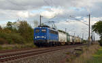 140 041 (140 810) der Press schleppte am 28.09.19 einen Containerzug durch Greppin Richtung Dessau.