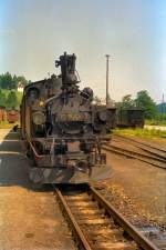 Bahnhof Jhstadt mit einer IVK - noch fahren die Personenzge nach Fahrplan, um 1986