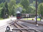 99 1542 bei der Einfahrt in den Bahnhof von Schmalzgrube am 02.08.09.