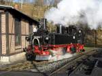 Am 03.12.2011 rangiert 99 1568-7 im Bahnhof Jhstadt.