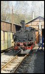 Lok 991587 stand am 4.5.1995 ohne Nummer vor dem Lokschuppen in Jöhstadt.