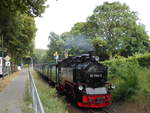 99 1784,am 11.Juni 2018,vor dem Bahnhof Binz.