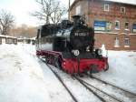 99 4802 setzte am 06.Februar 2010 nach der Ankunft im verschneiten Ghren am Streckenende um.