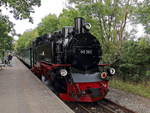 Ausfahrt 99 783 der RüBB aus den Bahnhof Lauterbach Mole am 24. September 2020.