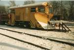 Ein Schneepflug im Dezember 1996 in Putbus.