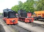 Schmalspurdiesellokparade am 14.Mai 2009 in Putbus.Im letzten Jahr kam die blaue PRESS 199 008 nach Rgen in diesem Jahr ist es die PRESS 199 009 die neben der Rgner Kf 6003 steht.