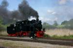 99 4652 der Rügenschen Bäderbahn (Typ HF110C) führte am 31.05.2015 im Bahnhof Putbus Führerstandsmitfahrten durch.