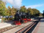 Bei strahlenblauen Wetter fand in Binz,am 11.Oktober 2015,das alljährliche Bahnhofsfest statt.Zum Einsatz kam auch 99 1781.