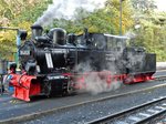  Rasender Roland : Die Heeresfeldbahnlok 99 4652-6 der Gattung K33.6, Baujahr 1941 am 09.10.2016 zum Bahnhofsfest der RüBB in Göhren.  