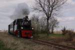 Ostersonntag auf der Selfkantbahn.......Lok NR. 20 mit einem Zug zwischen HP Lindchen und dem HP Stahe.....am 8.4.2012