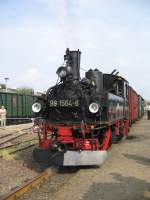 Gut gefllter Traditionszug Ri.