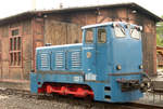 19. August 2011, Schmalspurbahnhof Freital-Hainsberg. Die Lok 1 ist eine V10C, Baujahr 1964, LKM/250335 und gehörte früher der an der Strecke gelegenen Eisengießerei Gisag in Schmiedeberg.