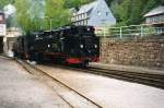 Auch diese Aufnahme entstand im Kipsdorfer Bahnhof vor der Jahrhundertflut. Zum Himmelfahrtstag im Mai 1994 wurde der Personenzug mit berlnge von zwei Maschinen gezogen.