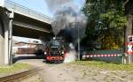 31.10.2009, 99 1746-8 Ausfahrt Bhf. Freital-Hainsberg, im Hintergrund ist die abgestellte 99 780 zu sehen