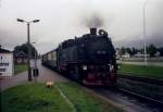 Am 11.September 2001 macht sich 99(1)749 auf dem Weg ins Zittauer Gebirge.Hier verlt der Zug den Bahnhof Zittau-Sd.