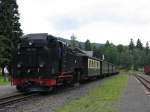 99 731 der Schsichs-Oberlausitzer Eisenbahngesellschaft mBh mit Zug 209 Kurort Oybin-Zittau auf Bahnhof Kurort Oybin am 12-7-2007.