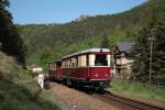 VT der Zittauer Schmalspurbahnen im Zittauer Gebirge am 02.05.2009