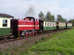 ....und der Diesellok 199 013 mit drei Wagen. Der Zug wurde im Bahnhof Bertsdorf getrennt, der Dampfzug fuhr nach Kurort Jonsdorf, der Dieselzug nach Kurort Oybin.