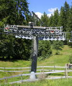 Belchenseilbahn, der Mast vor der Talstation, Juli 2022