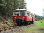 479 201 vor der Einfahrt,am 28.August 2022,in Lichtenhain.