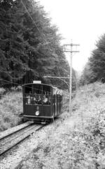 Obere Standseilbahn Heidelberg__Wagen 3 bei der Bergfahrt.__1980 oder 1981
