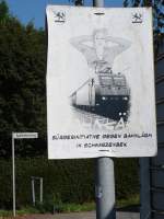 Was denn nun noch? Obwohl in Schwarzenbek an der Strecke Hamburg - Berlin lange Schallschutzwnde errichtet wurden, gibt es immer noch - oder schon wieder? - ein Plakat:  Brgerinitiative gegen