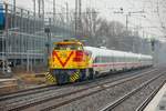 MEG 275 219 mit ICE-TD 605 011 & 605 003 in Solingen Hbf und fuhr weiter nach Opladen zum Schrottplatz, am 10.04.2021.