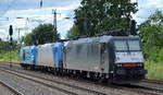 Lokzug der CFL Cargo Deutschland GmbH, Niebüll [L] mit 185 553-5  [NVR-Nummer: 91 80 6185 553-5 D-DISPO]  +  185 518-8  [NVR-Nummer: 91 80 6185 518-8]  am Haken von  185 512-1  [NVR-Number: 91 80