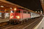 Gff 115 459-0 mit Nationalexpress Ersatzzug RB48 in Wuppertal Hbf, Januar 2021.